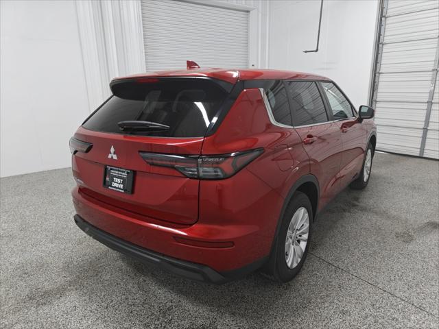 new 2025 Mitsubishi Outlander car, priced at $28,215