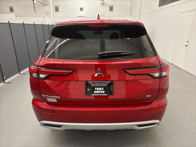 new 2024 Mitsubishi Outlander car, priced at $28,405