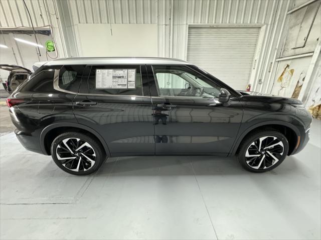 new 2024 Mitsubishi Outlander car, priced at $37,170