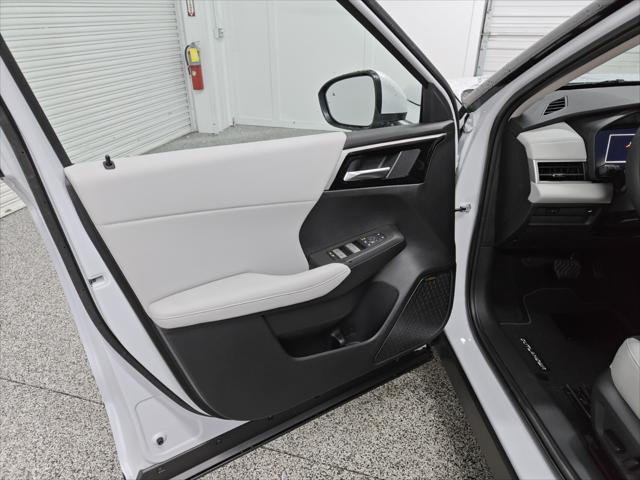 new 2025 Mitsubishi Outlander car, priced at $35,080