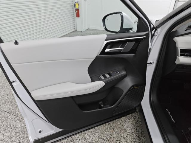 new 2025 Mitsubishi Outlander car, priced at $35,080
