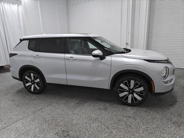 new 2025 Mitsubishi Outlander car, priced at $35,080