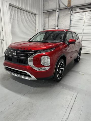 new 2024 Mitsubishi Outlander car, priced at $28,300