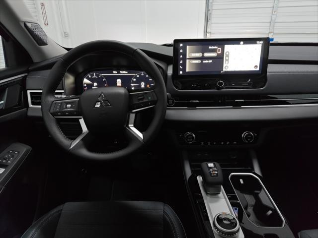 new 2025 Mitsubishi Outlander car, priced at $34,705