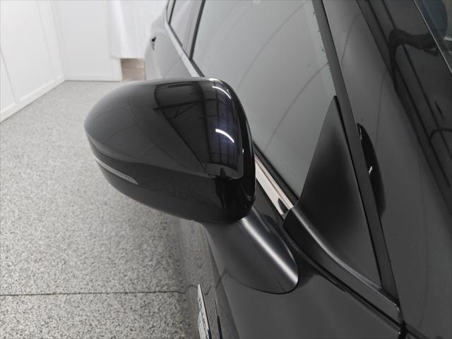 new 2025 Mitsubishi Outlander PHEV car, priced at $38,615