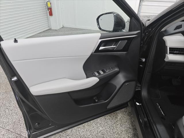 new 2025 Mitsubishi Outlander car, priced at $33,680