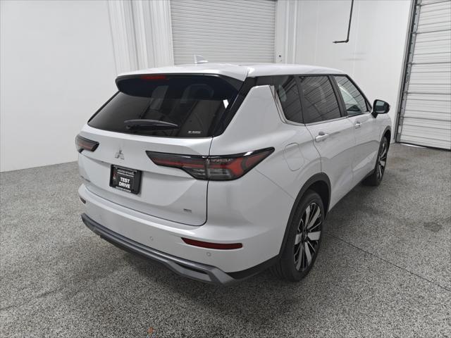new 2025 Mitsubishi Outlander car, priced at $37,715