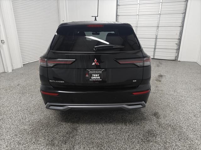 new 2025 Mitsubishi Outlander car, priced at $32,175