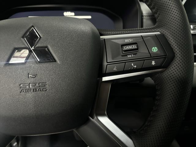 new 2024 Mitsubishi Outlander car, priced at $34,250