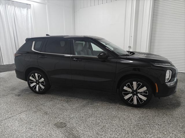 new 2025 Mitsubishi Outlander car, priced at $34,255
