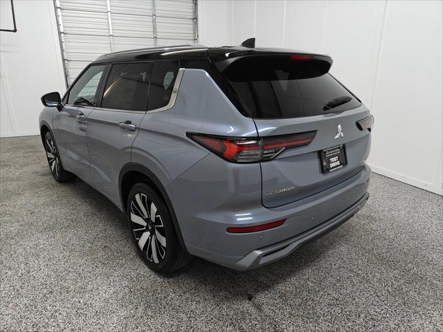 new 2025 Mitsubishi Outlander car, priced at $40,355