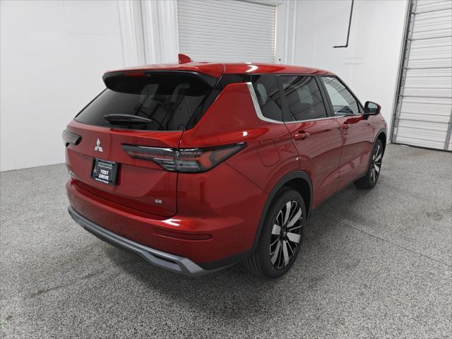 new 2025 Mitsubishi Outlander car, priced at $31,880