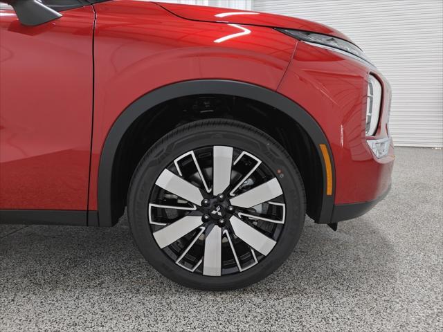 new 2025 Mitsubishi Outlander car, priced at $31,880