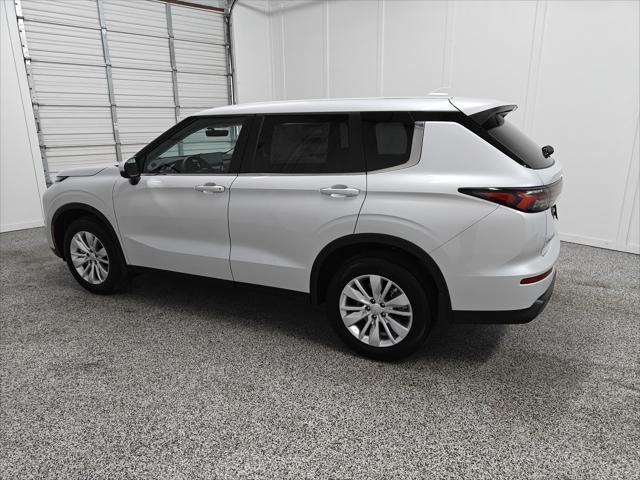 new 2025 Mitsubishi Outlander car, priced at $28,830