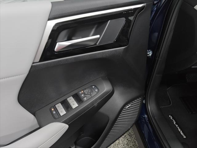 new 2025 Mitsubishi Outlander car, priced at $31,285