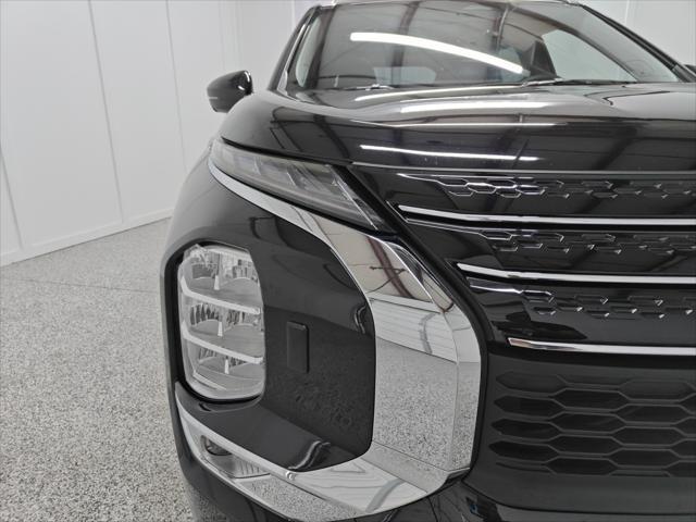 used 2024 Mitsubishi Outlander car, priced at $32,217