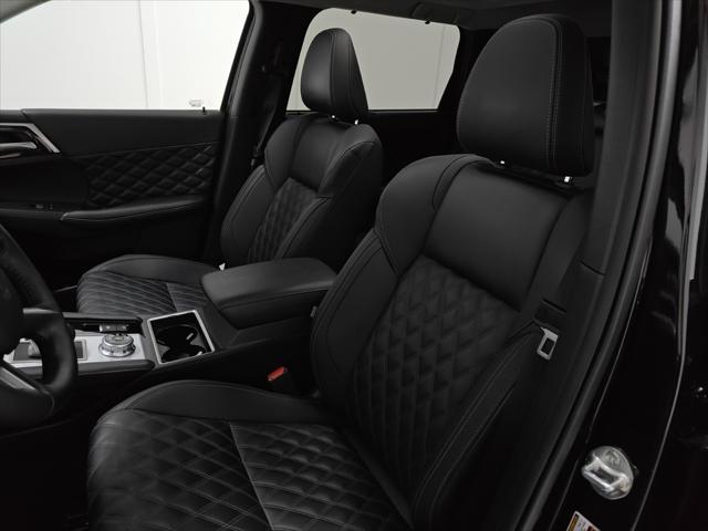 used 2024 Mitsubishi Outlander car, priced at $32,217