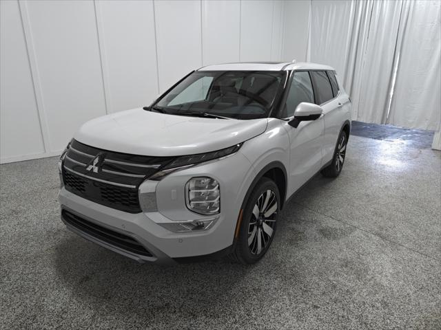 new 2025 Mitsubishi Outlander car, priced at $36,880