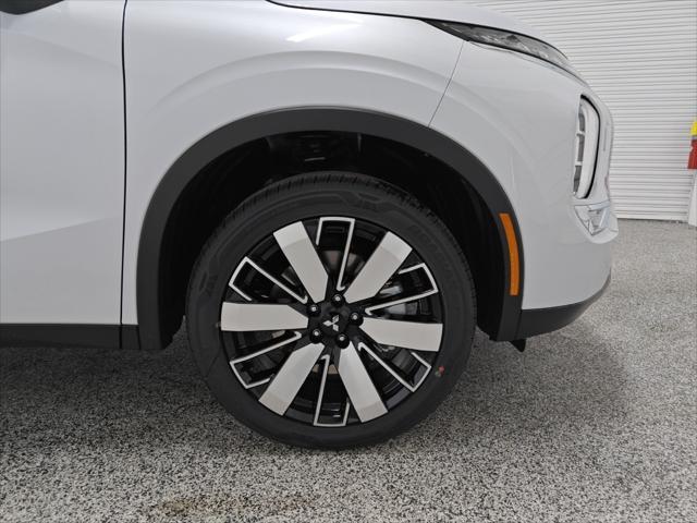 new 2025 Mitsubishi Outlander car, priced at $36,880
