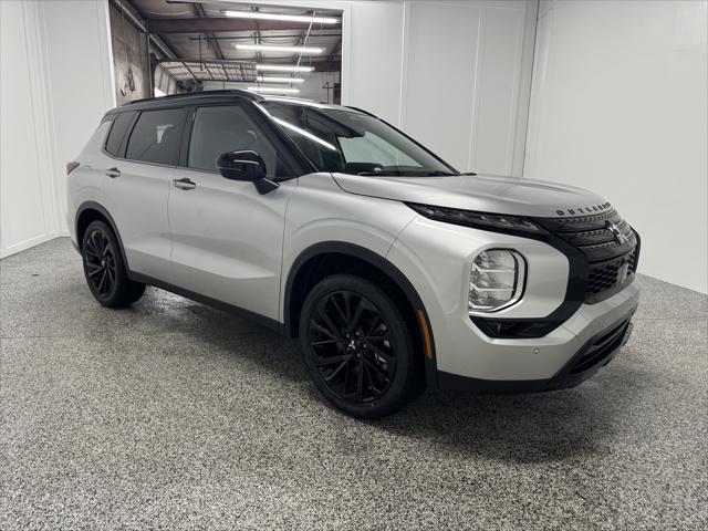 new 2024 Mitsubishi Outlander car, priced at $31,855