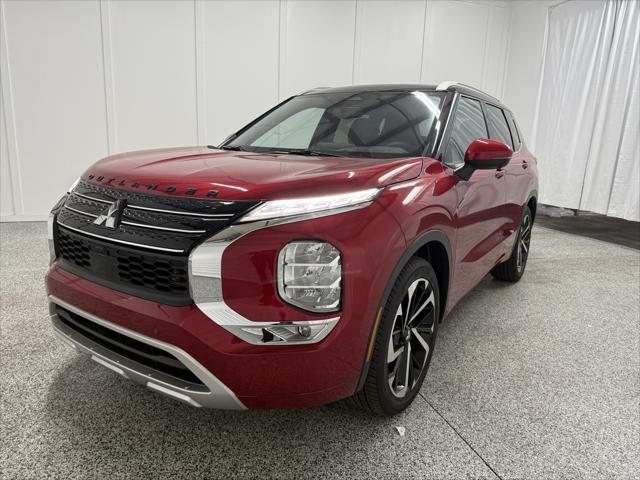 new 2024 Mitsubishi Outlander car, priced at $33,670