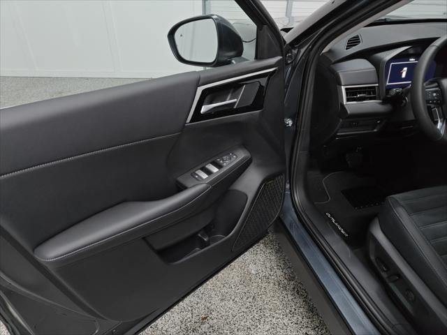 new 2025 Mitsubishi Outlander car, priced at $34,015