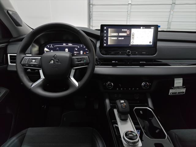 new 2025 Mitsubishi Outlander car, priced at $34,015