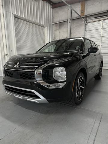 new 2024 Mitsubishi Outlander car, priced at $33,450