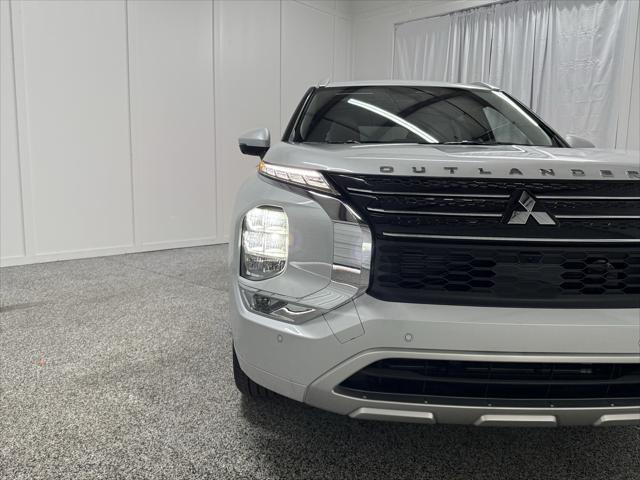 new 2024 Mitsubishi Outlander car, priced at $35,180