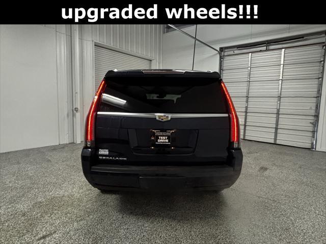 used 2019 Cadillac Escalade car, priced at $34,491