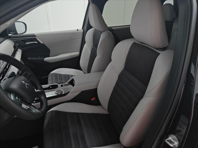 new 2025 Mitsubishi Outlander car, priced at $32,505