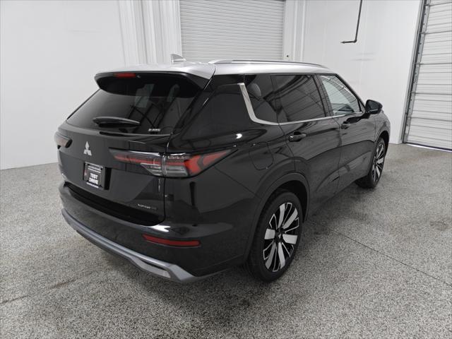 new 2025 Mitsubishi Outlander car, priced at $42,035