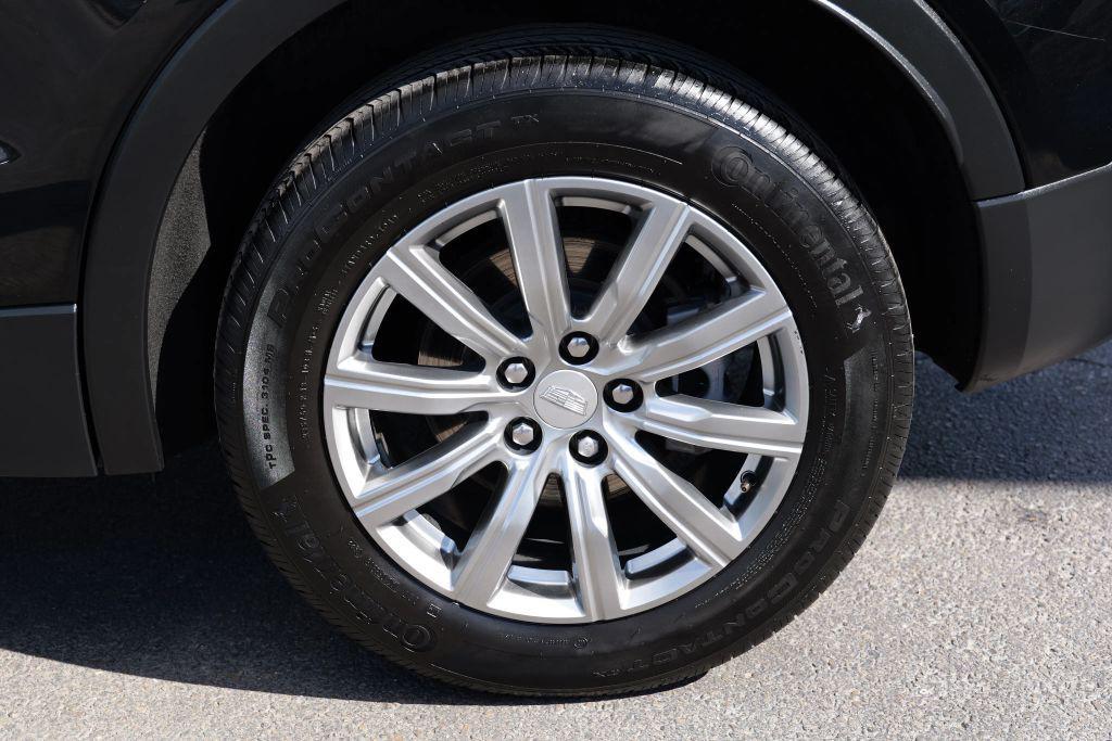 used 2023 Cadillac XT4 car, priced at $25,995
