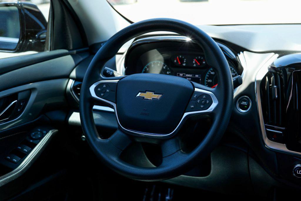 used 2020 Chevrolet Traverse car, priced at $22,995