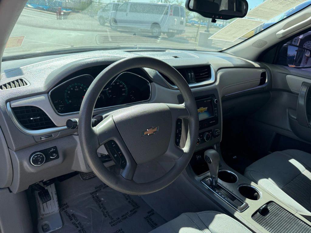 used 2014 Chevrolet Traverse car, priced at $13,995