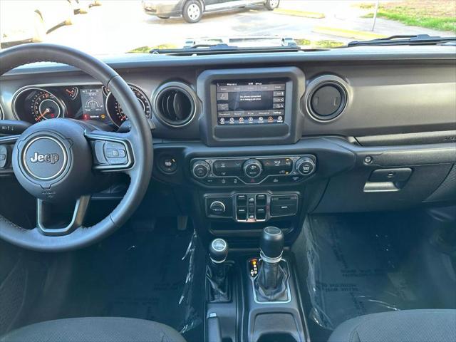 used 2023 Jeep Gladiator car, priced at $38,495