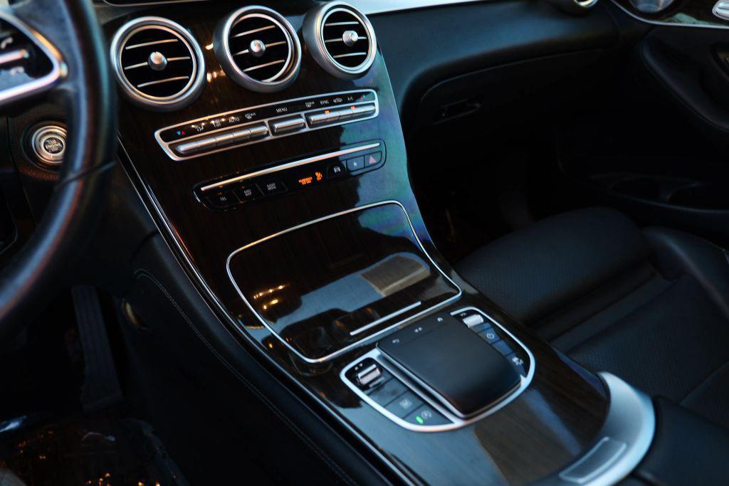 used 2020 Mercedes-Benz GLC 300 car, priced at $23,995