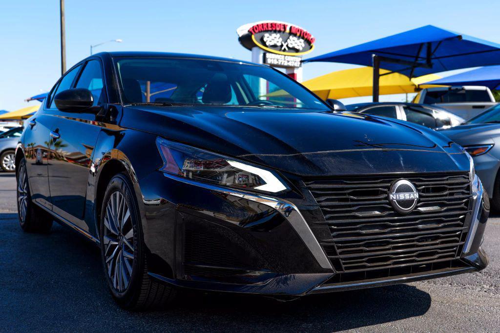 used 2025 Nissan Altima car, priced at $28,995