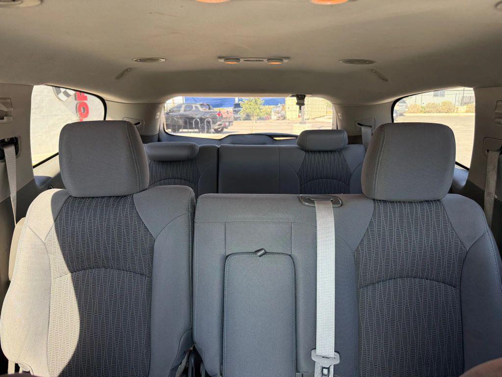 used 2014 Chevrolet Traverse car, priced at $13,995