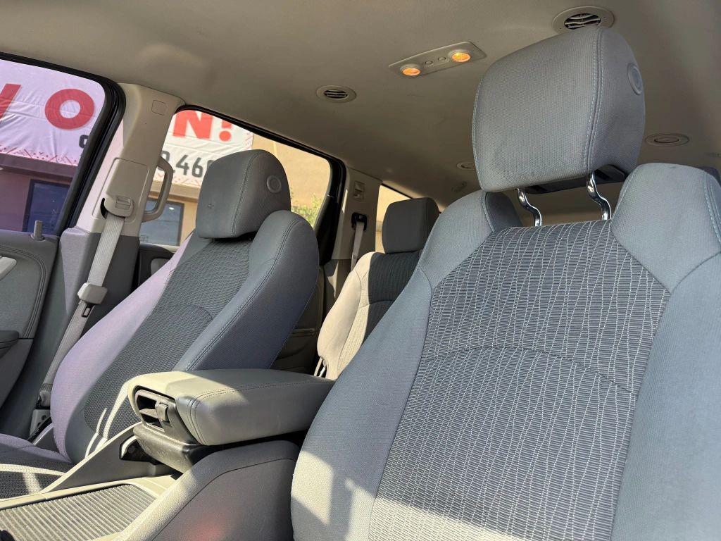 used 2014 Chevrolet Traverse car, priced at $13,995