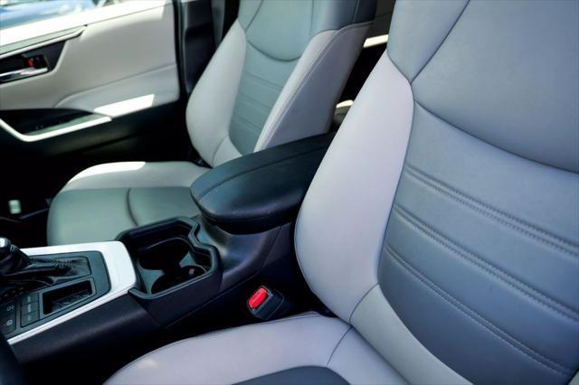 used 2020 Toyota RAV4 car, priced at $26,995