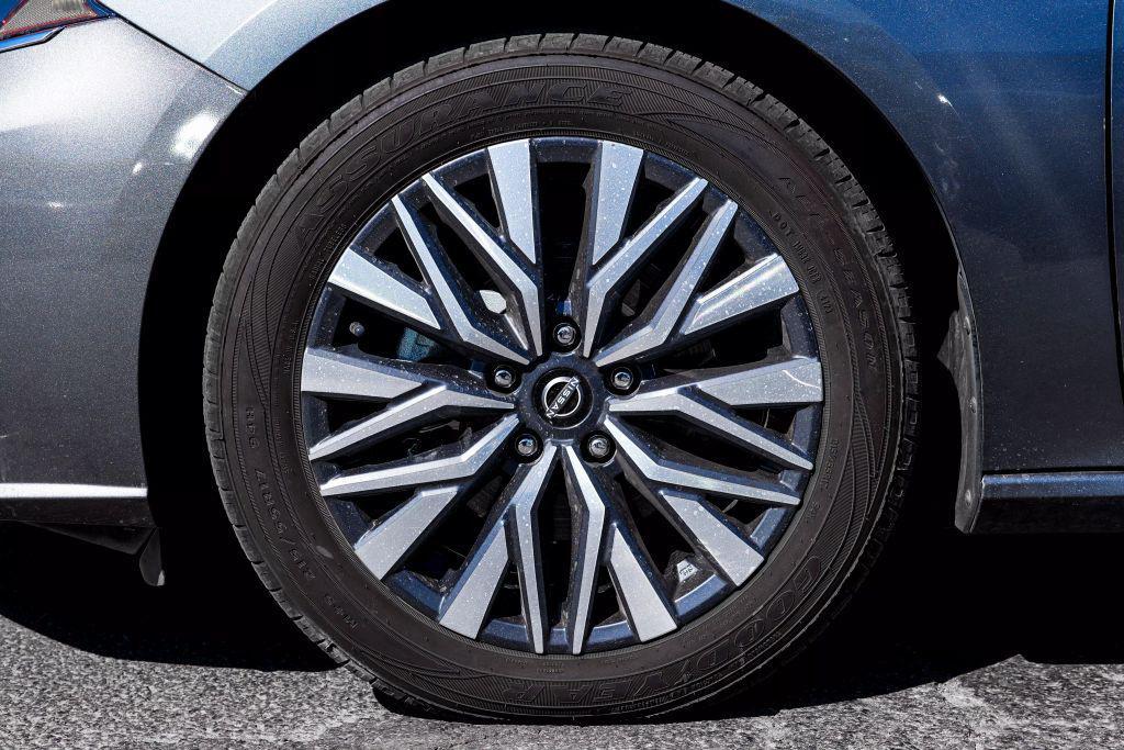used 2023 Nissan Altima car, priced at $22,995