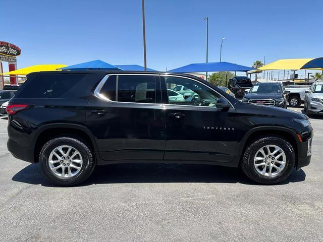used 2022 Chevrolet Traverse car, priced at $27,995