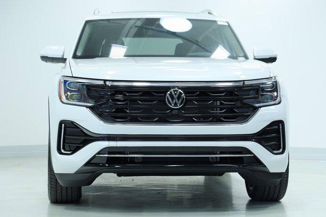 new 2025 Volkswagen Atlas car, priced at $55,346