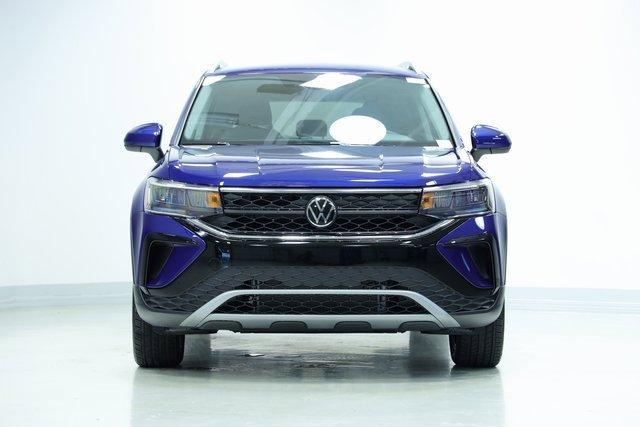 new 2024 Volkswagen Taos car, priced at $28,226