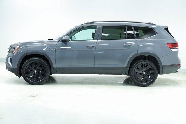 new 2026 Volkswagen Atlas car, priced at $47,056