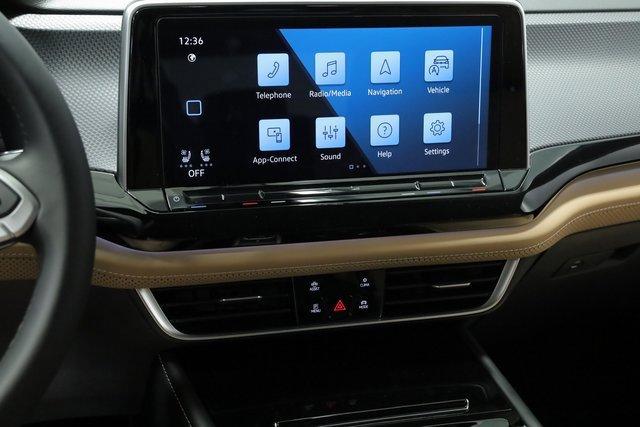 new 2026 Volkswagen Atlas Cross Sport car, priced at $51,701