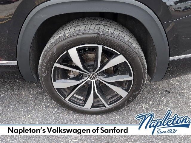 used 2024 Volkswagen Atlas car, priced at $41,590