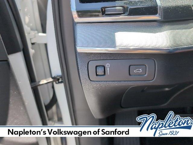 used 2017 Volvo XC90 car, priced at $20,900