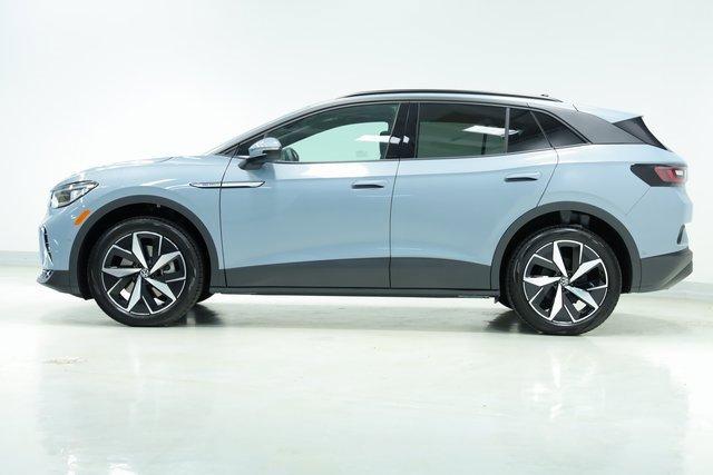 new 2025 Volkswagen ID.4 car, priced at $50,965